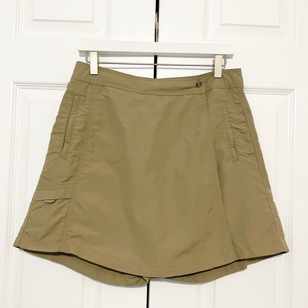 Vintage Y2K LL Bean Skort Size 10 Khaki Tan Nylon Active Outdoor Hiking Gorpcore